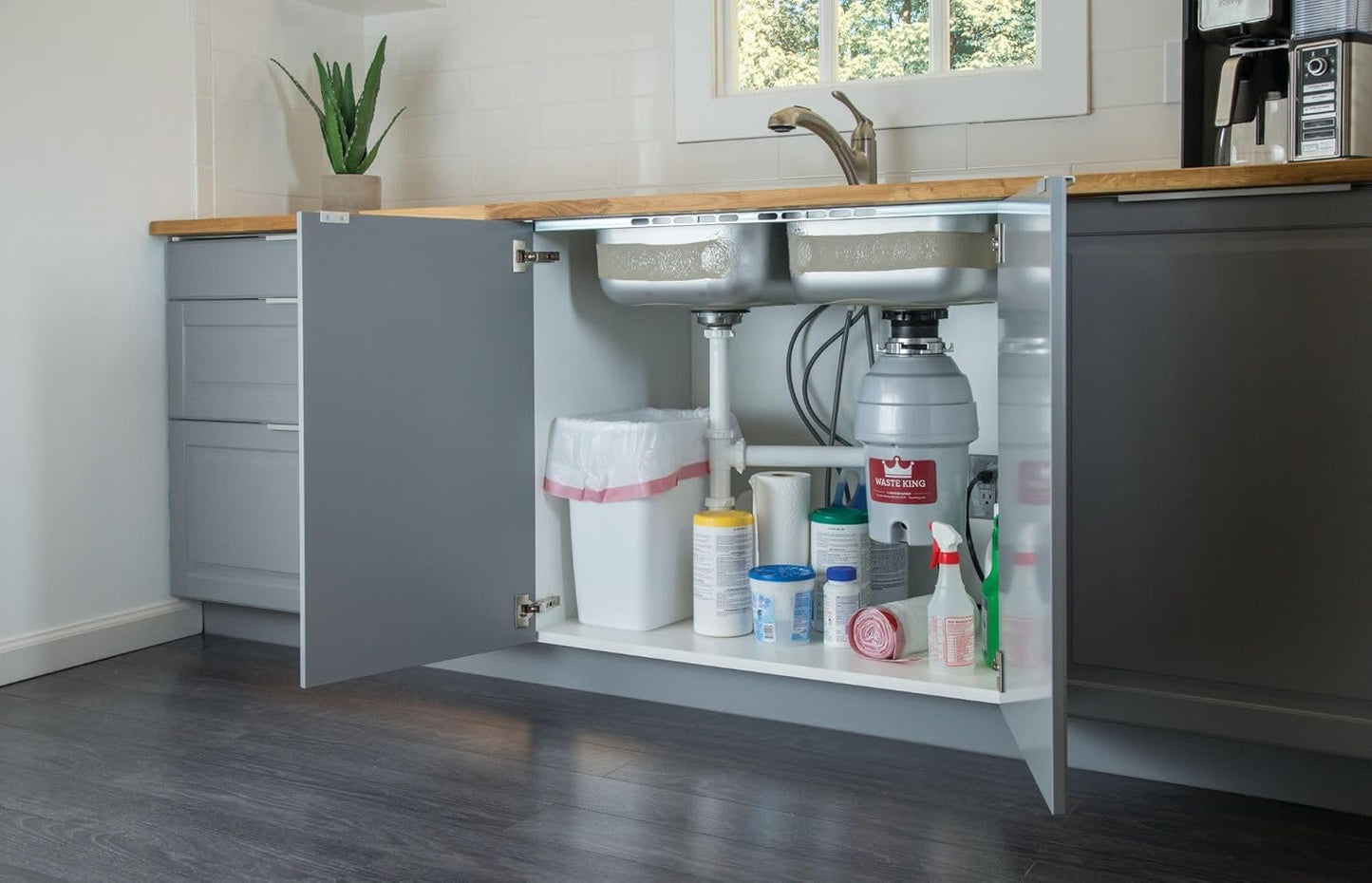 Waste King Garbage Disposal for Kitchen Sink with Power Cord, Food Waste Disposer, L-8000