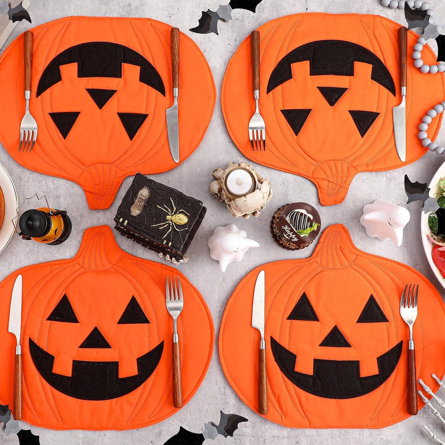 4 Pcs Halloween Pumpkin Placemats Jack O Pumpkin Shaped Heat-Resistant Table Mats 13 x 14 Fall Autumn Harvest Table Decoration for Thanksgiving Holiday Festival Kitchen Dinner Party Decor